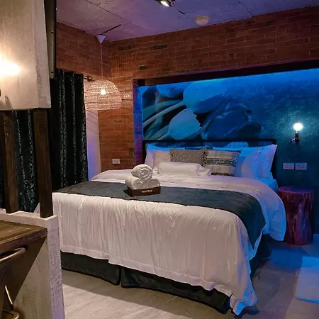 Clockworkorange Luxury Suites 4-Minutes Away To Airport Lapu-Lapu City Exterior photo