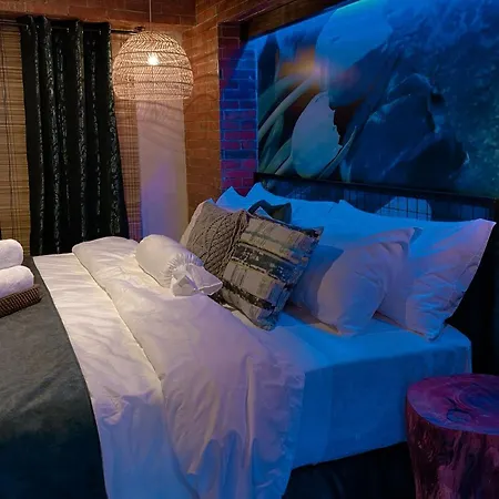 Clockworkorange Luxury Suites 4-Minutes Away To Airport Lapu-Lapu City Exterior photo