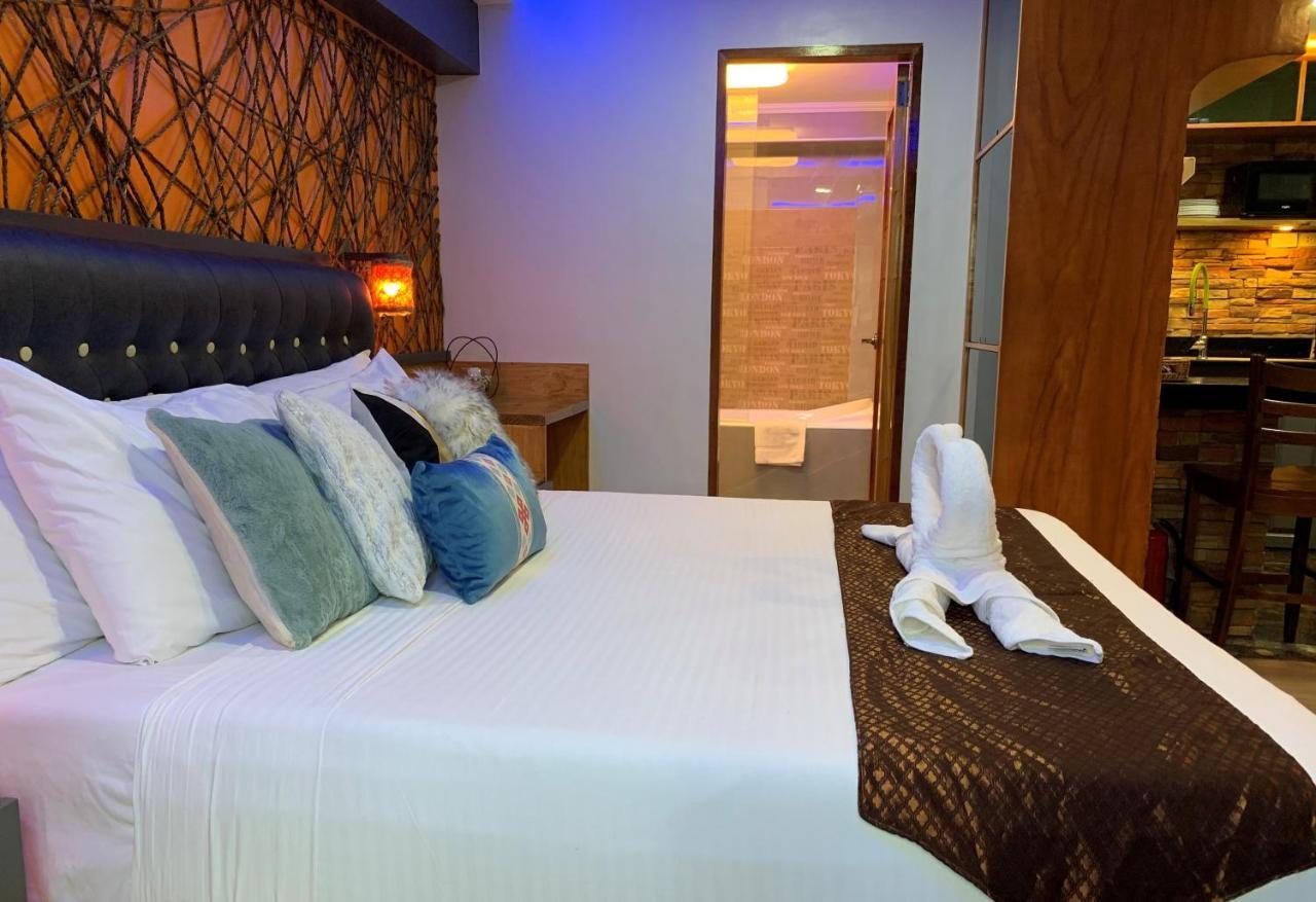 Apartment Clockworkorange Luxury 4-minutes Away To Airport *